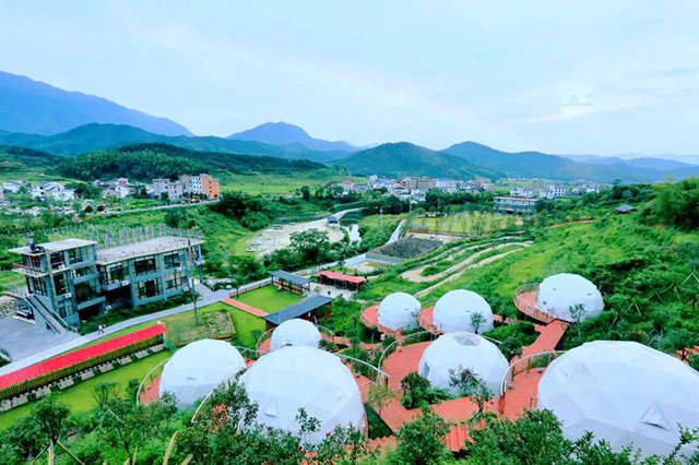 武功山滑草场星空帐篷酒店